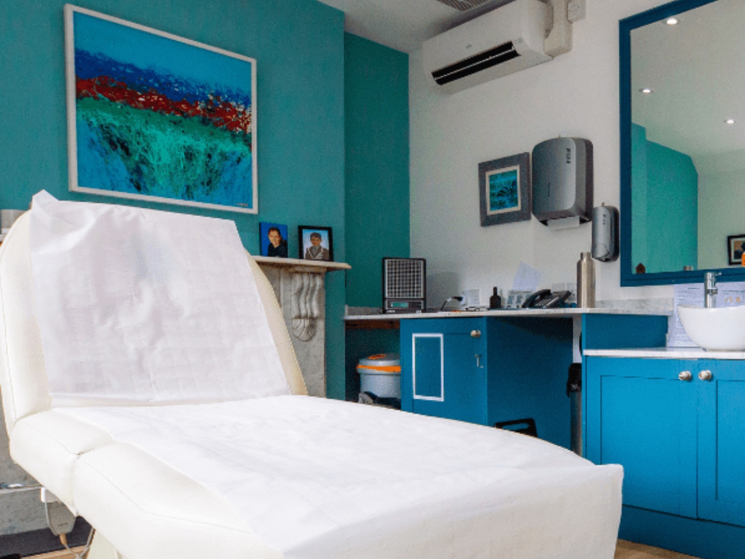 Light Touch Clinic Treatment Room